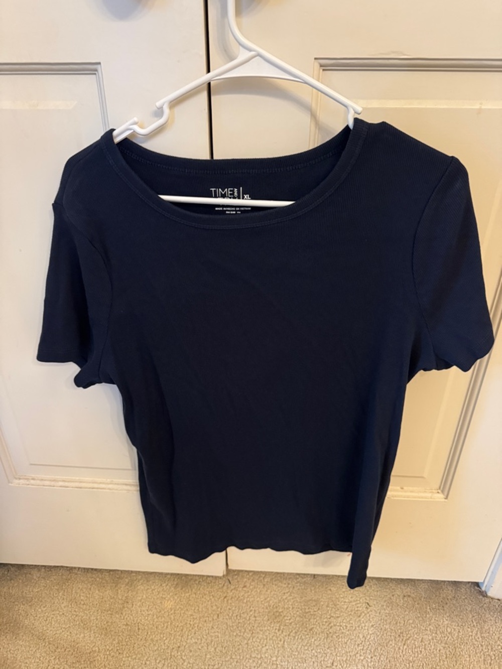 Time and Tru Navy Ribbed Short Sleeve Tee